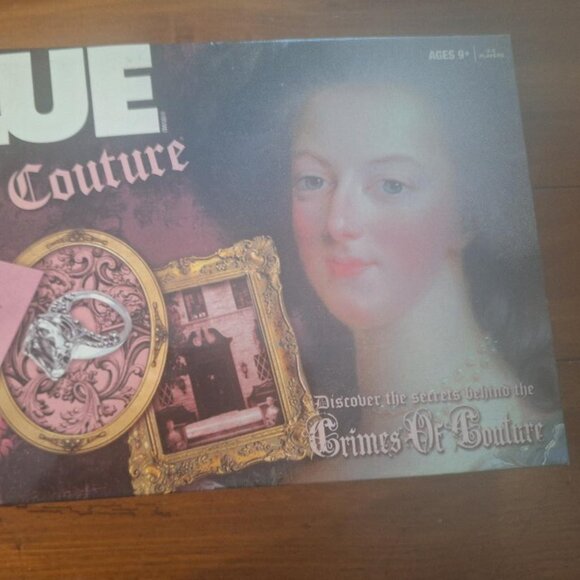 Clue Juicy Couture Crimes Board Game Hasbro 2009 Limited Edition Sealed - NIB - Picture 2 of 4